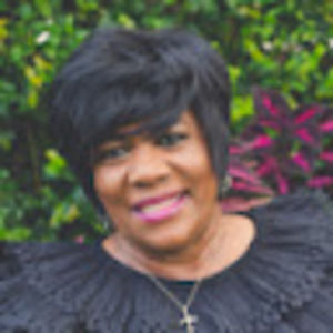 Meet your Posher, Glenice